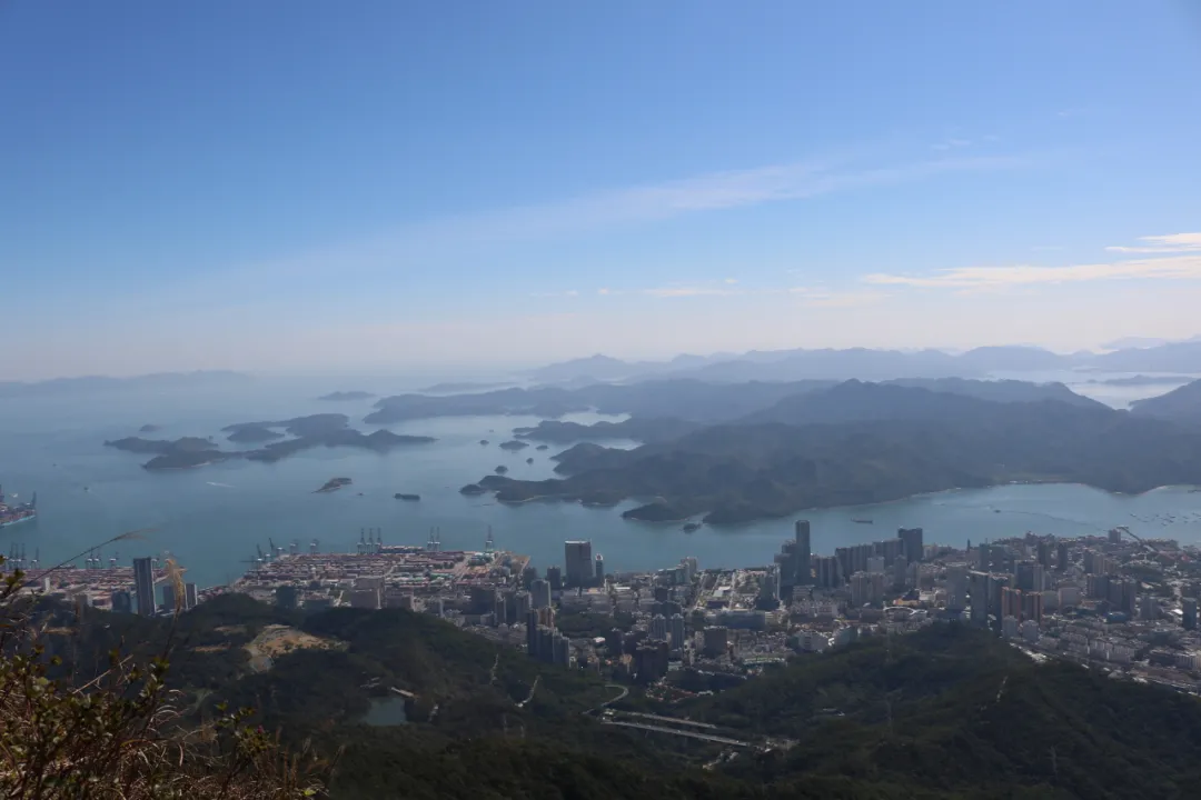 必赢贵宾会注册开户 海普天丨赏金电竞苹果团建活动---梧桐山之旅......(图17)